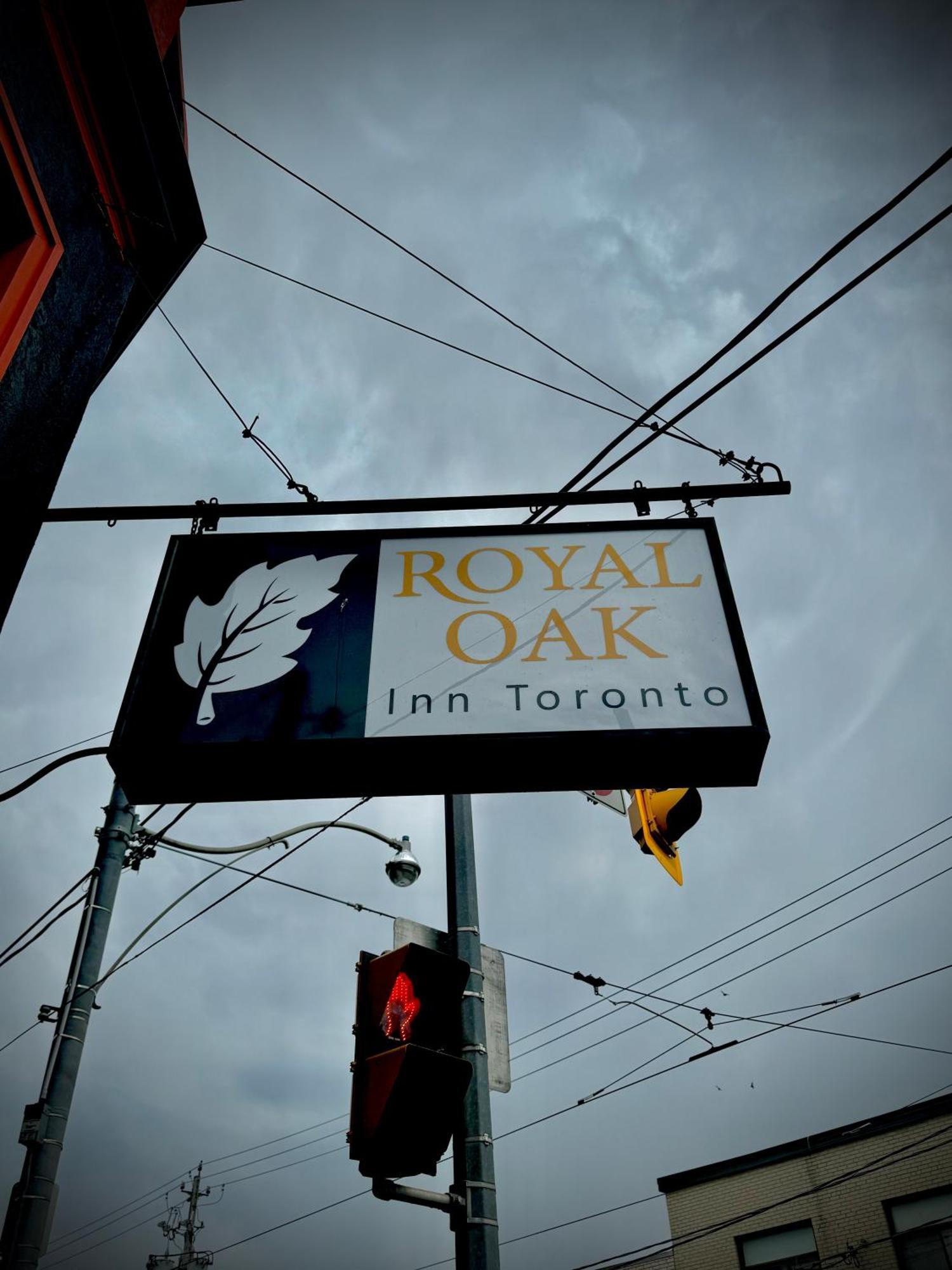Royal Oak Inn โตรอนโต ภายนอก รูปภาพ