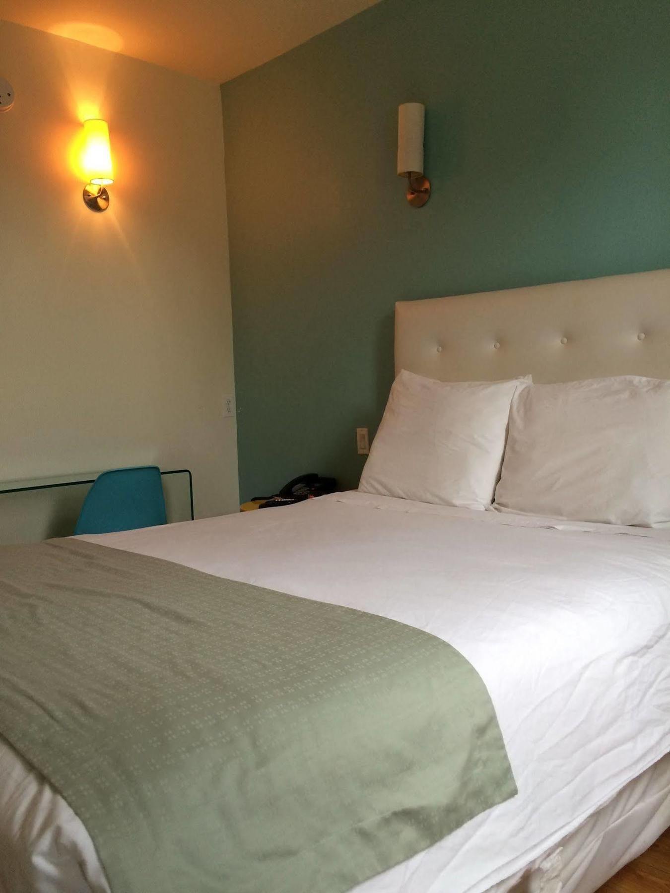 Royal Oak Inn โตรอนโต ภายนอก รูปภาพ